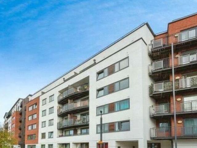 House for sale in Camberley, Surrey Heath