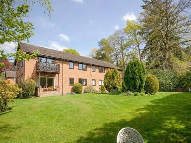 House for sale in Old Dean, Heol-las