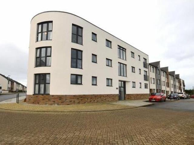 House for sale in Roseworthy, Cornwall