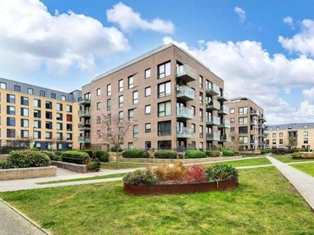 House for sale in Arbury, Cambridgeshire