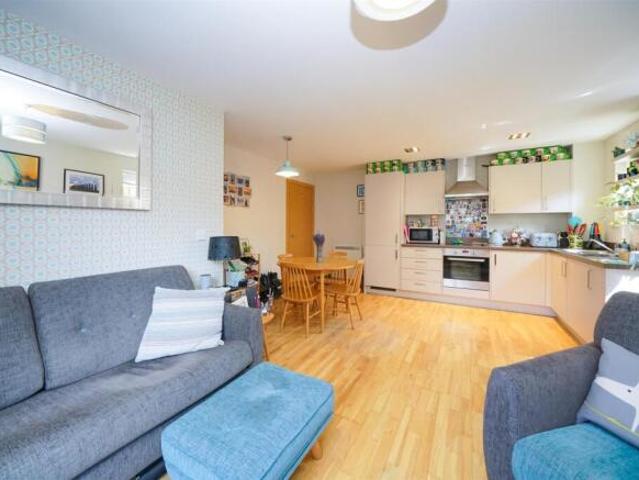 Apartment for sale in St Albans, Five Acres