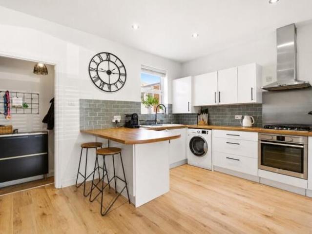 Apartment for sale in St Albans, Five Acres