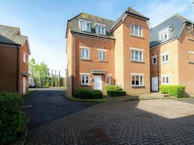 House for sale in Martyrs Field, The Bridge