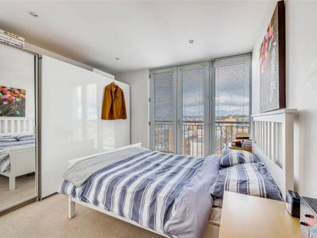 Apartment for sale in Bedford Square, Houghton Regis
