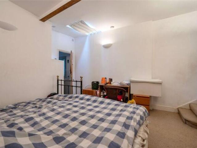Apartment for sale in Reading
