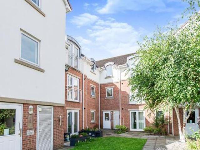 House for sale in Glasshoughton, Castleford