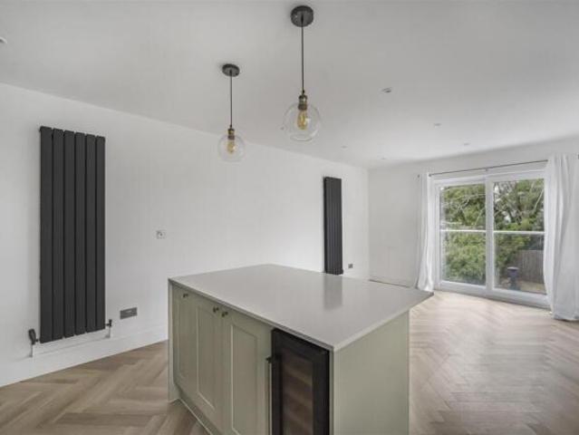 Apartment for sale in Falcon Lodge, Wales