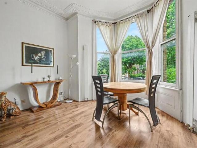 Apartment for sale in Cat Hill