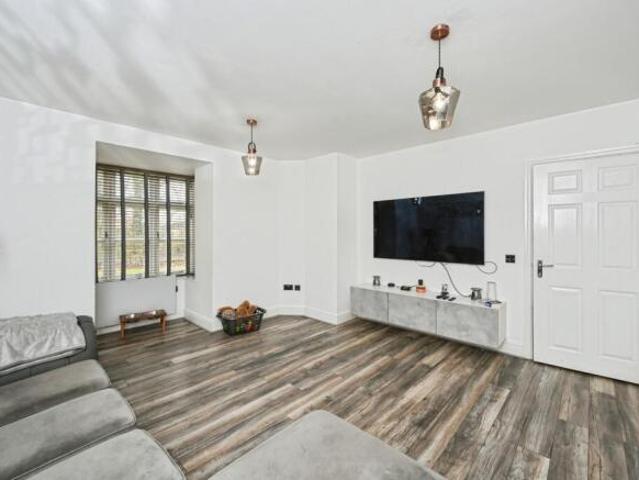 Apartment for sale in Prescot, Knowsley