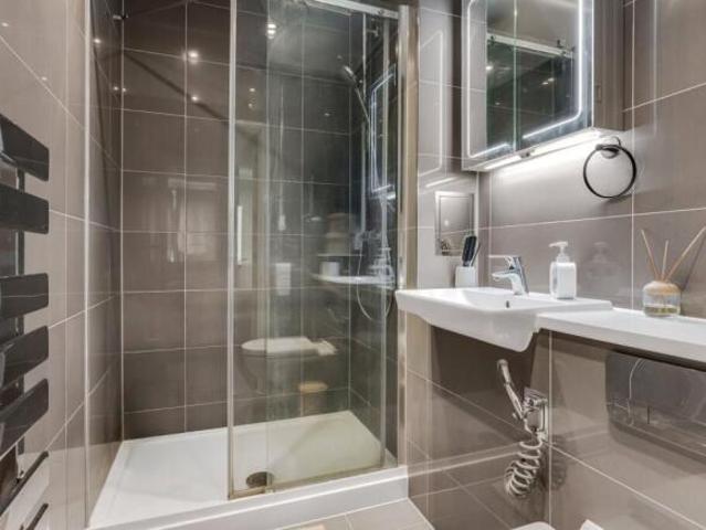 Apartment for sale in Camden Town, Greater London