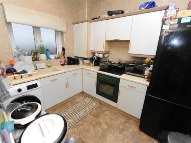 Apartment for sale in South Lane, West Yorkshire