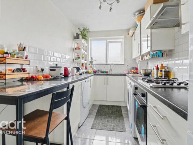 Apartment for sale in Hornchurch, Greater London