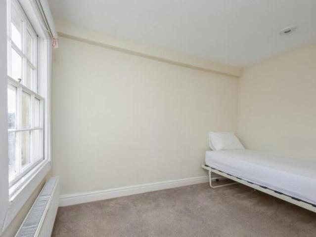 Apartment for sale in Walcot, Bath