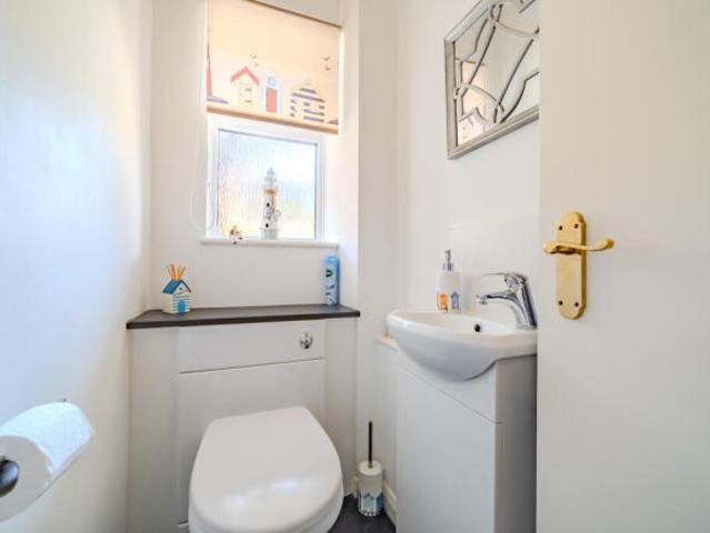 Apartment for sale in Eastbourne, East Sussex