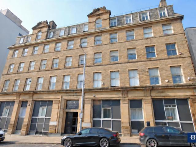 Apartment for sale in Bradford, West Yorkshire