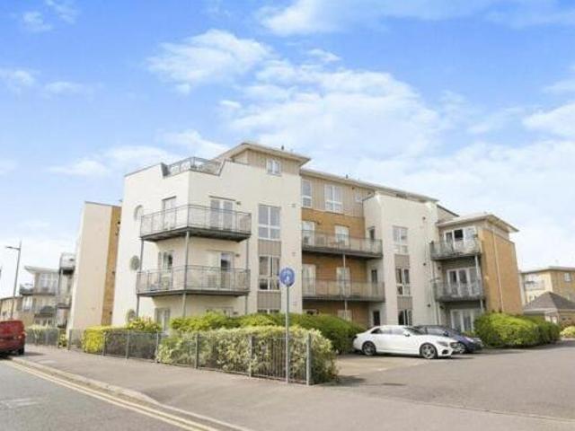 House for sale in Row Town, Surrey