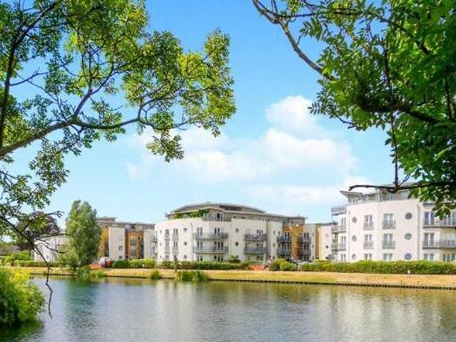 House for sale in Row Town, Surrey