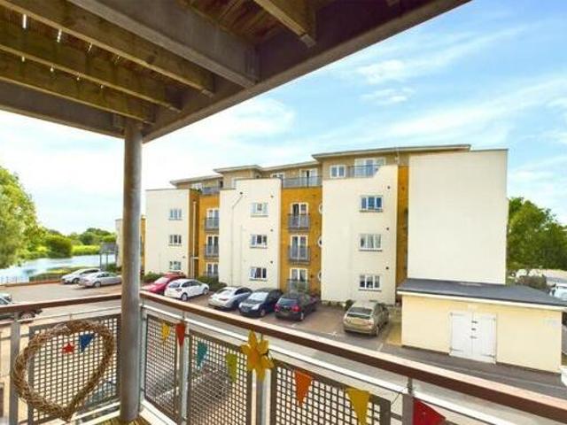House for sale in Row Town, Surrey