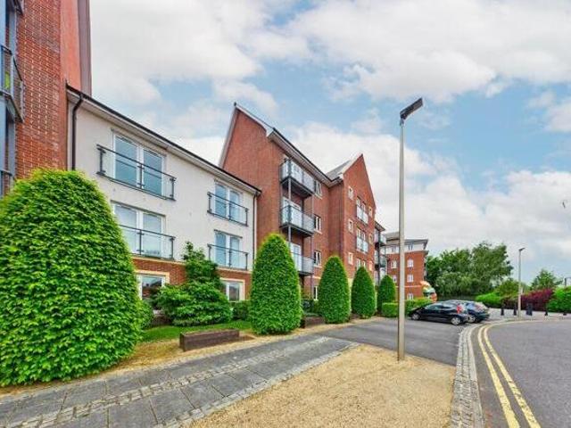 House for sale in Hough Green, Two Mills