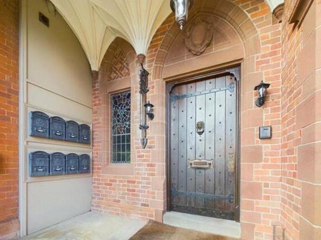House for sale in Hough Green, Two Mills