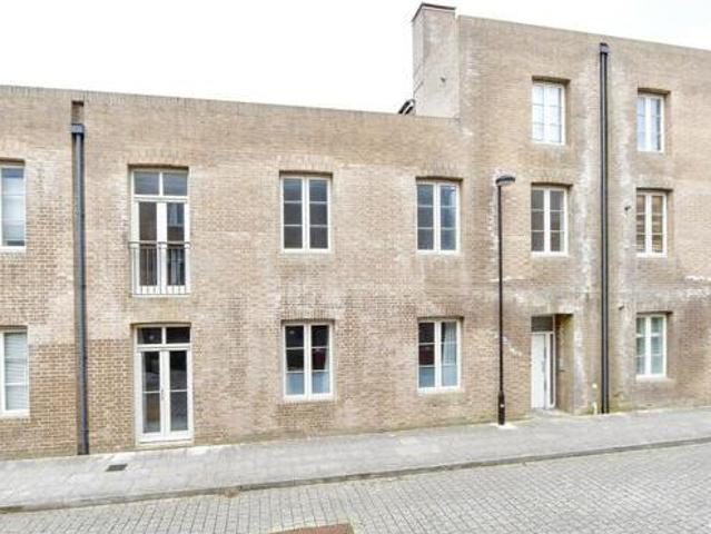 House for sale in Chichester, Littlecote
