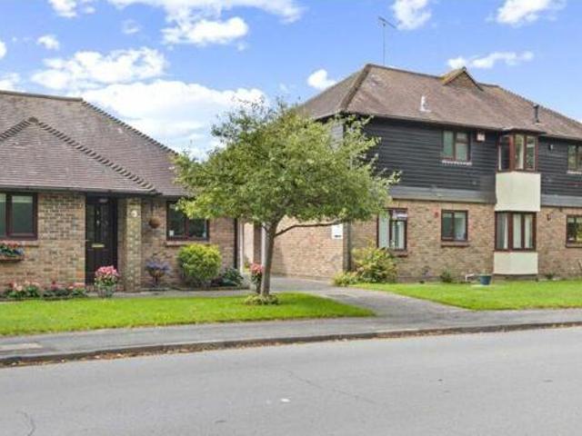 House for sale in Chichester, Littlecote