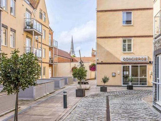House for sale in Chichester, Littlecote