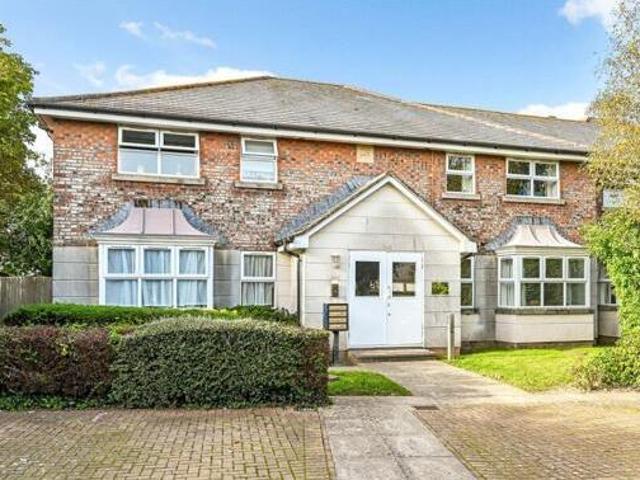 House for sale in Chichester, Littlecote