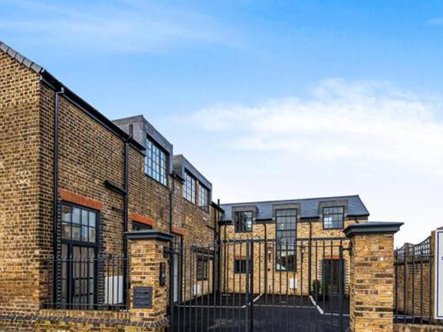 House for sale in Bridgefield, Kent