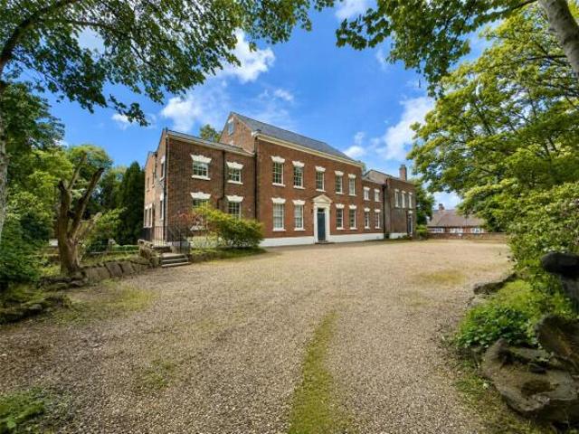 Apartment for sale in Calderstones