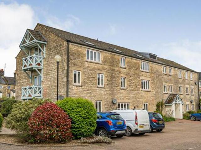 House for sale in Chesterton, Cotswold