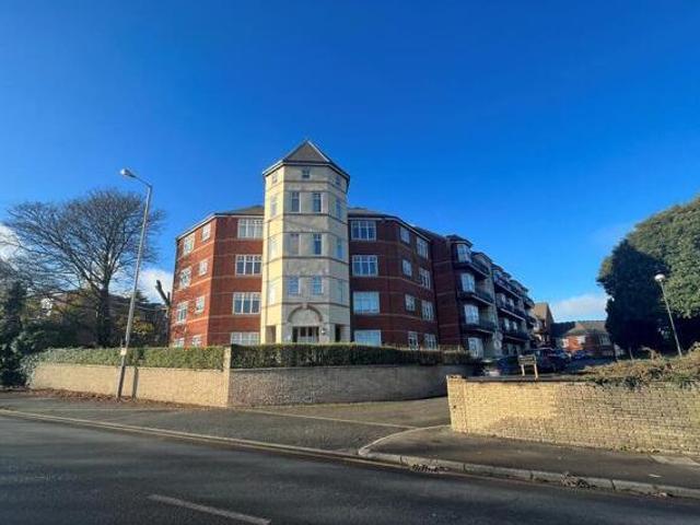 House for sale in Goldthorn Hill, West Midlands