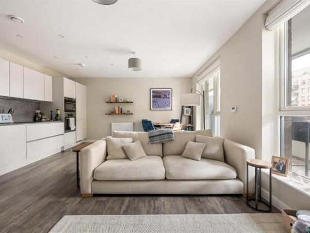Apartment for sale in Walthamstow, Greater London