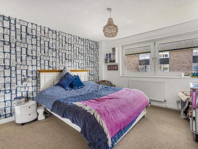 Apartment for sale in Golden Valley, Gloucestershire