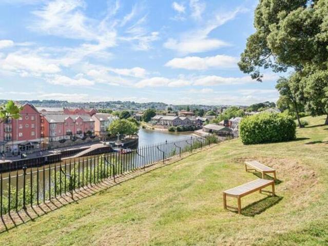 Apartment for sale in St Leonards, Watergate