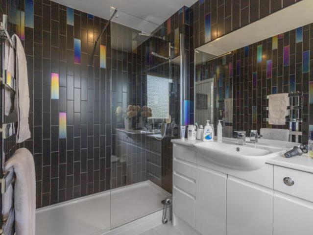 Apartment for sale in Eastbourne, East Sussex