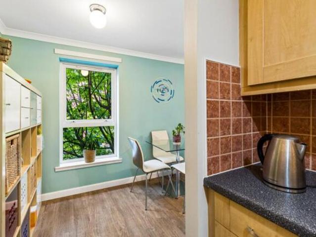 Apartment for sale in Partick, Scotland