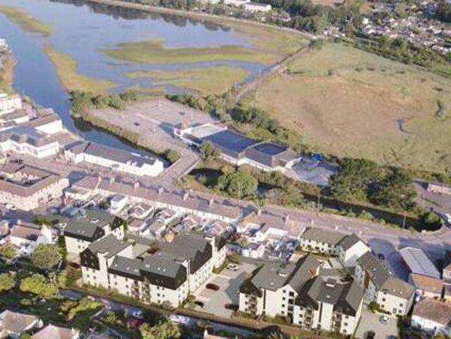 House for sale in Hayle, Cornwall
