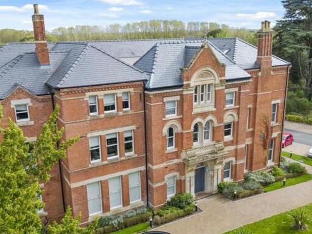 House for sale in Upper Stoke, West Midlands
