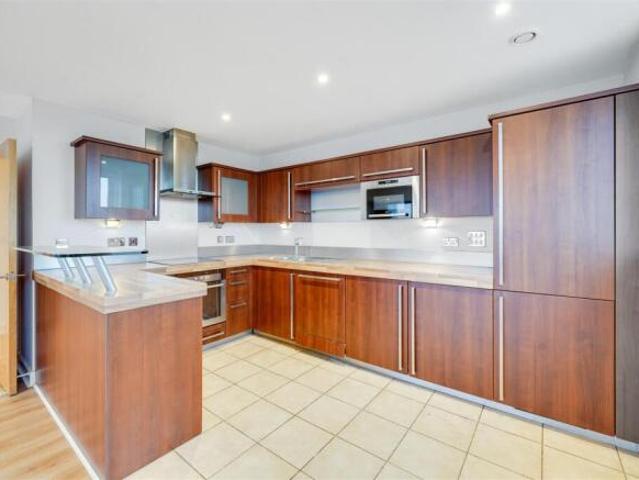 Apartment for sale in Victoria Dock, Hull
