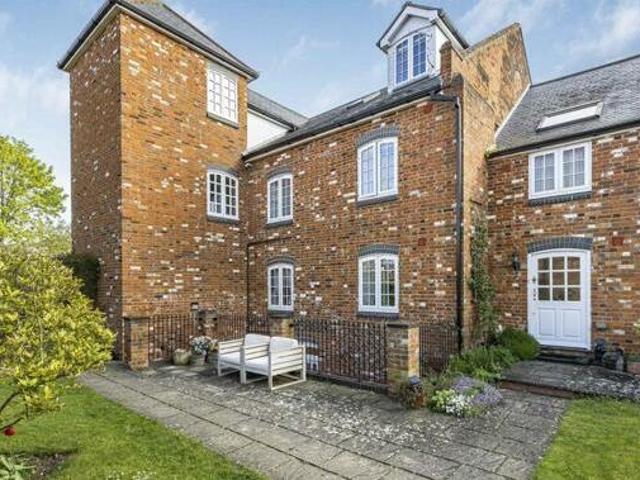 House for sale in Pleasant Valley, Duton Hill