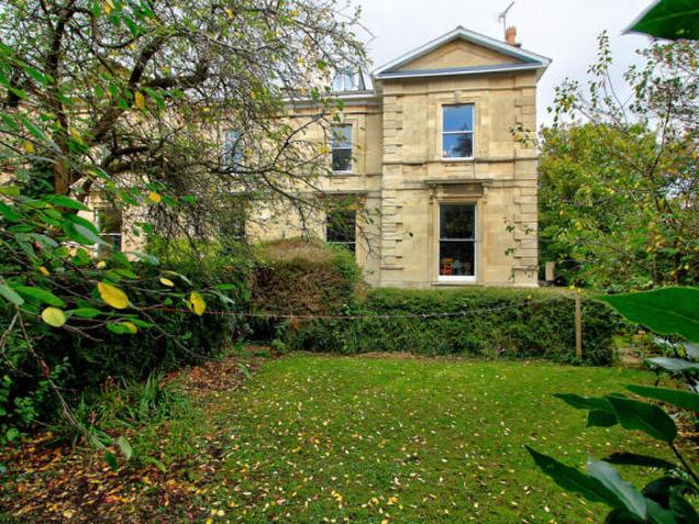 Apartment for sale in Cotham, Bristol