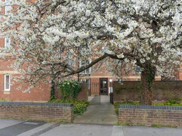 House for sale in The Slade, Oxfordshire