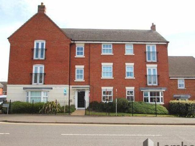 House for sale in Redditch, Worcestershire