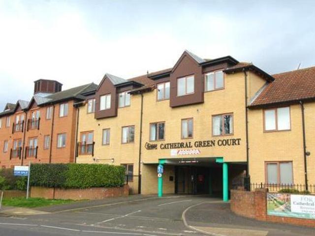 House for sale in Peterborough, Cambridgeshire and Peterborough