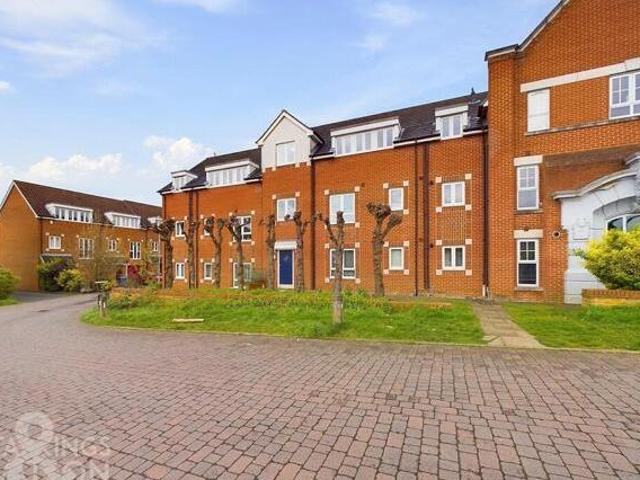 House for sale in New Catton, East Bank