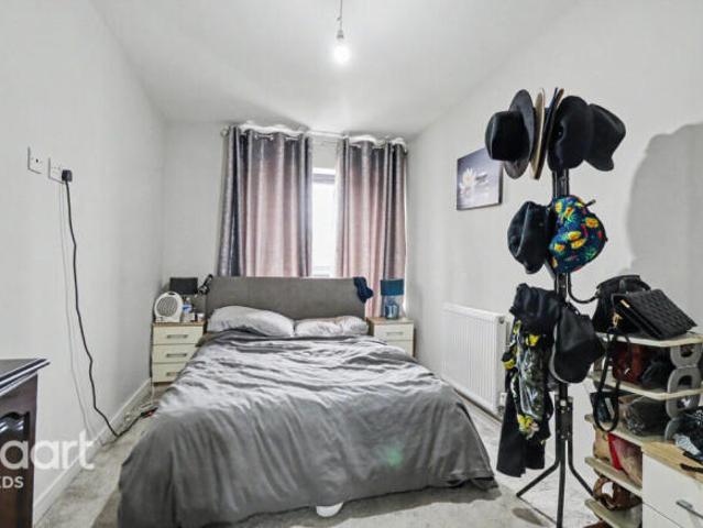 Apartment for sale in Whitkirk, Colton