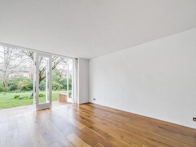 House for sale in City of London, Greater London