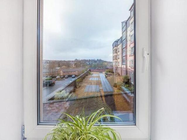 Apartment for sale in Ringwood, Ashurst Bridge