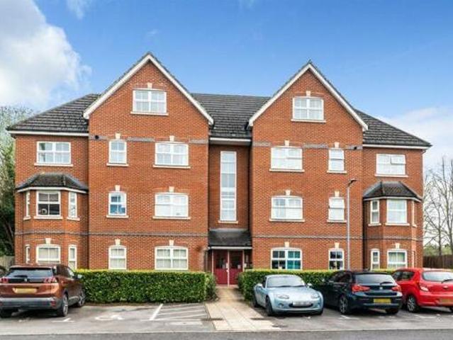 House for sale in Crowthorne